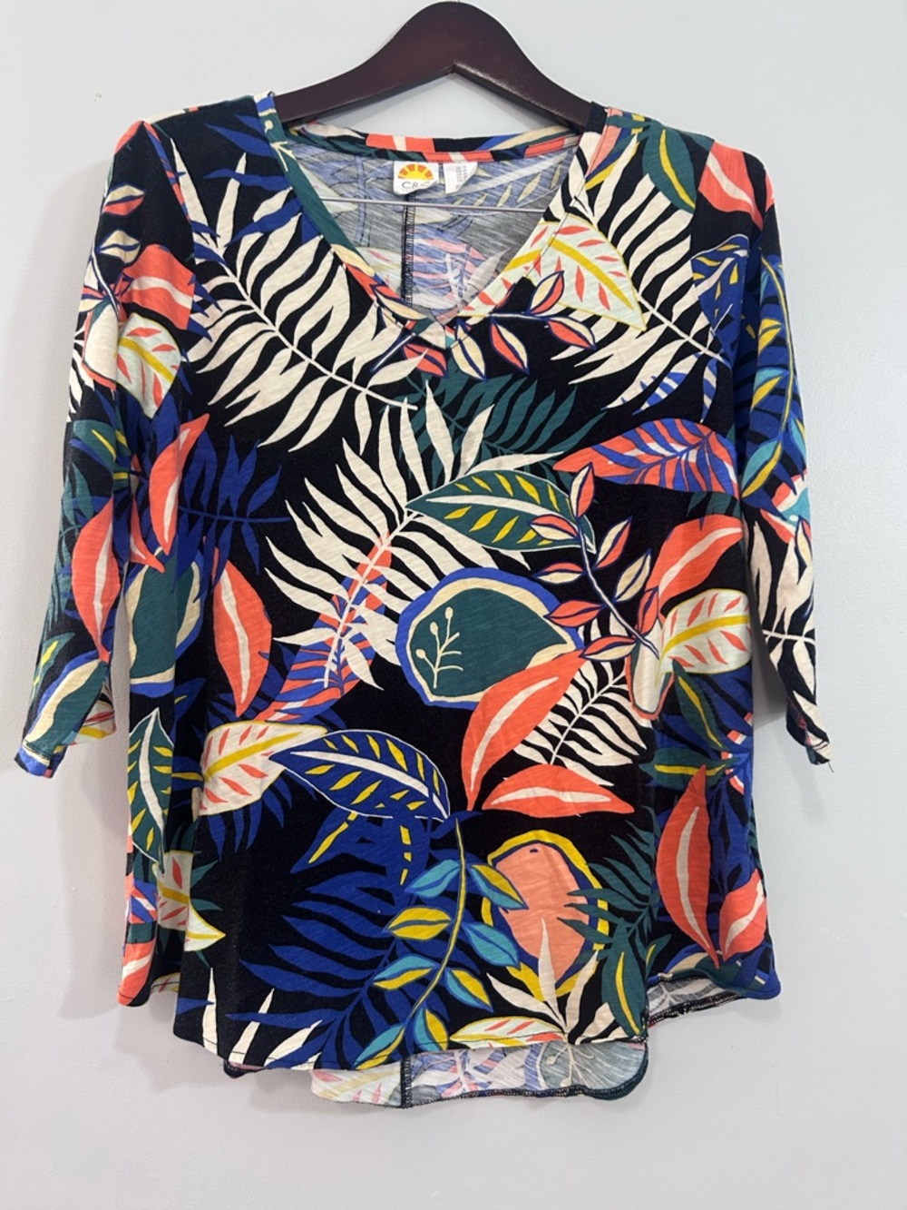 C&C California Multi-Color Tropical V-Neck 3/4 Sleeve Top, 1X